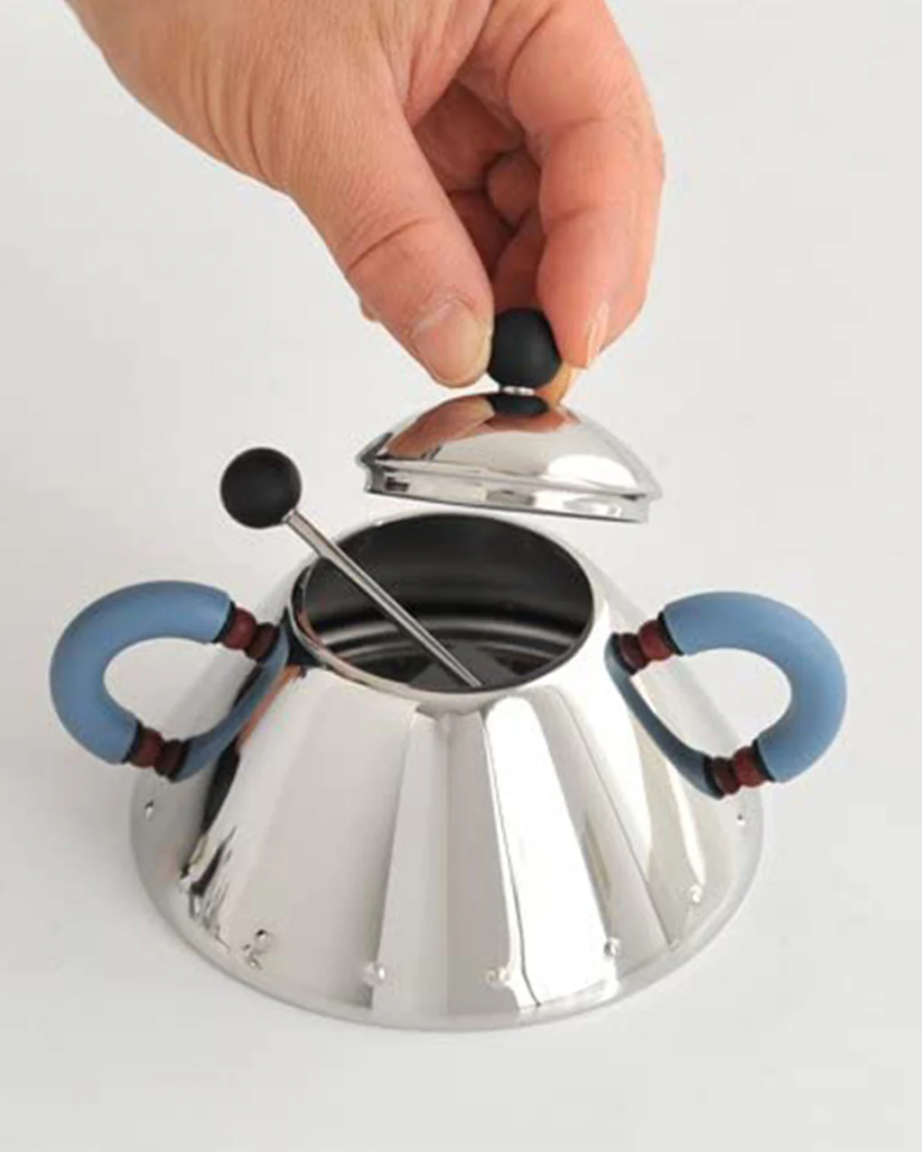 Alessi 9097 Sugar Bowl with Spoon - Image 5