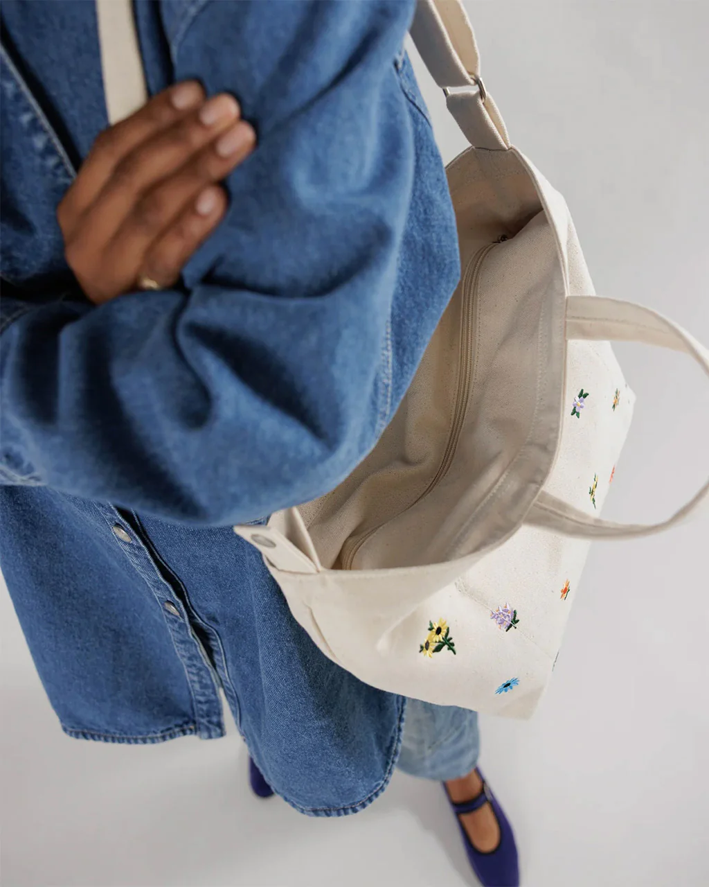 Baggu Horizontal Zip Duck Bag - Image 13