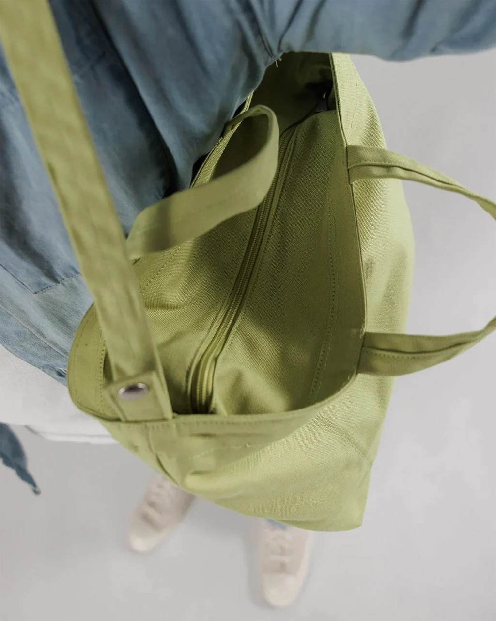Baggu Horizontal Zip Duck Bag - Image 5