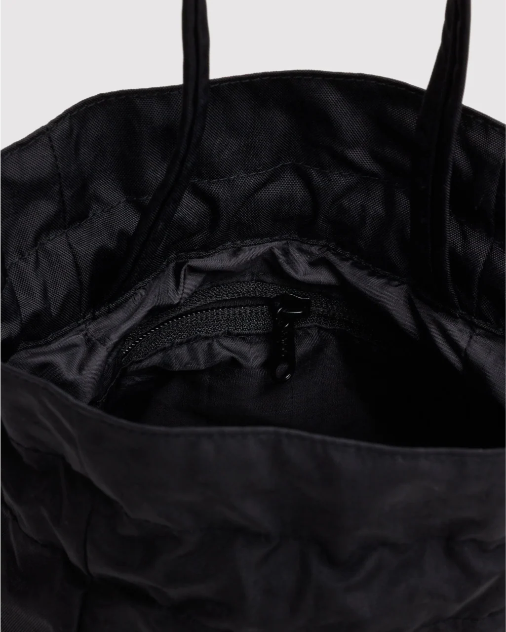 Baggu Nylon Drawstring Bag - Image 4