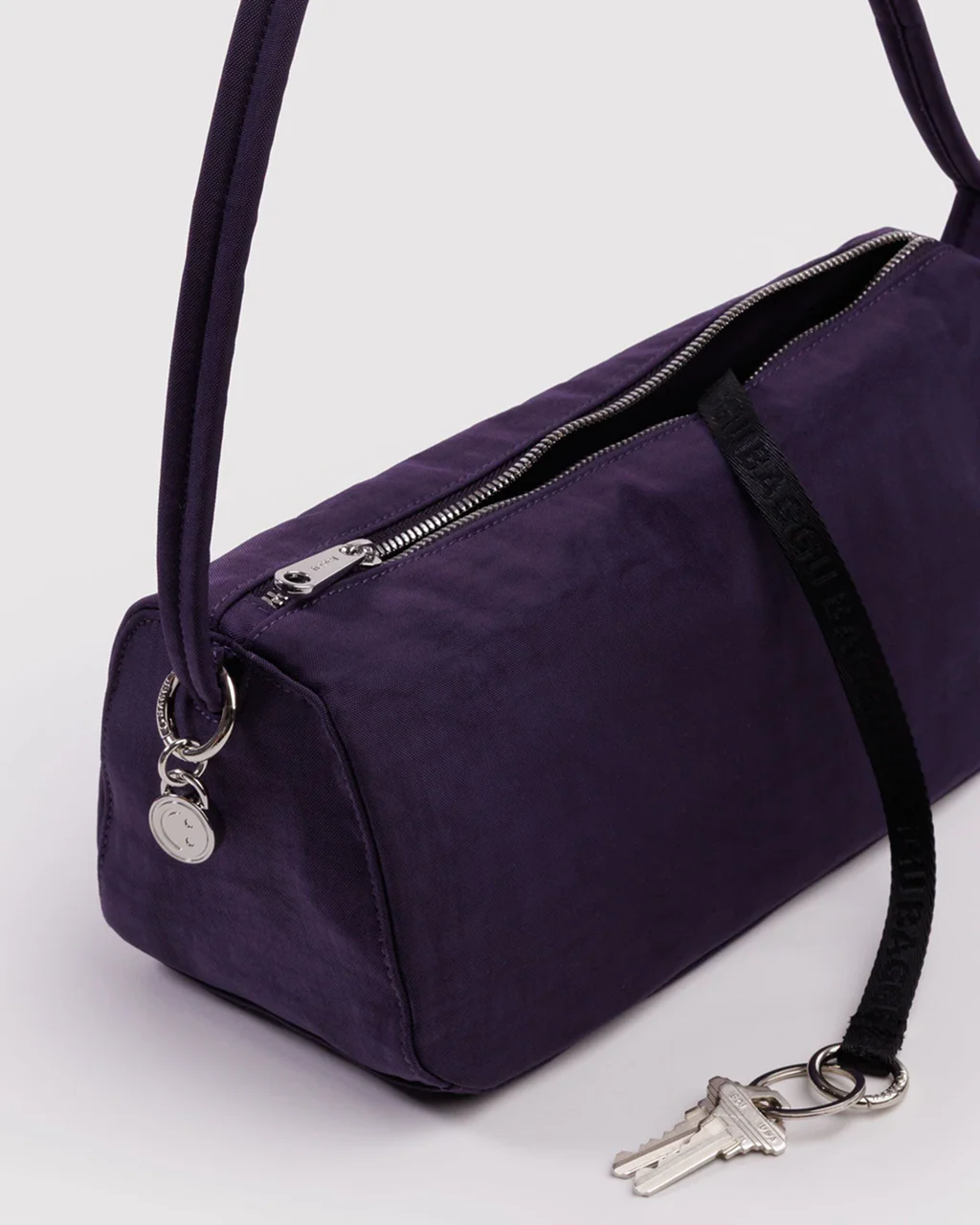 Baggu Nylon Loaf Bag - Image 11