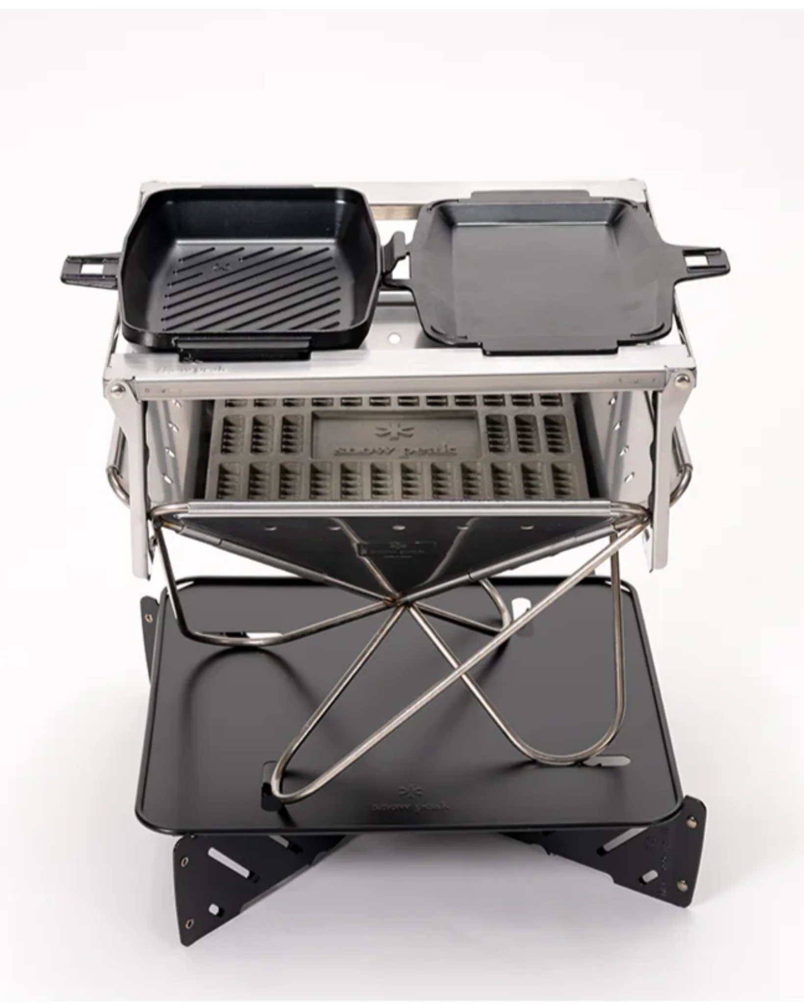 Snow Peak Cast Iron Sandwich Skillet - Image 11