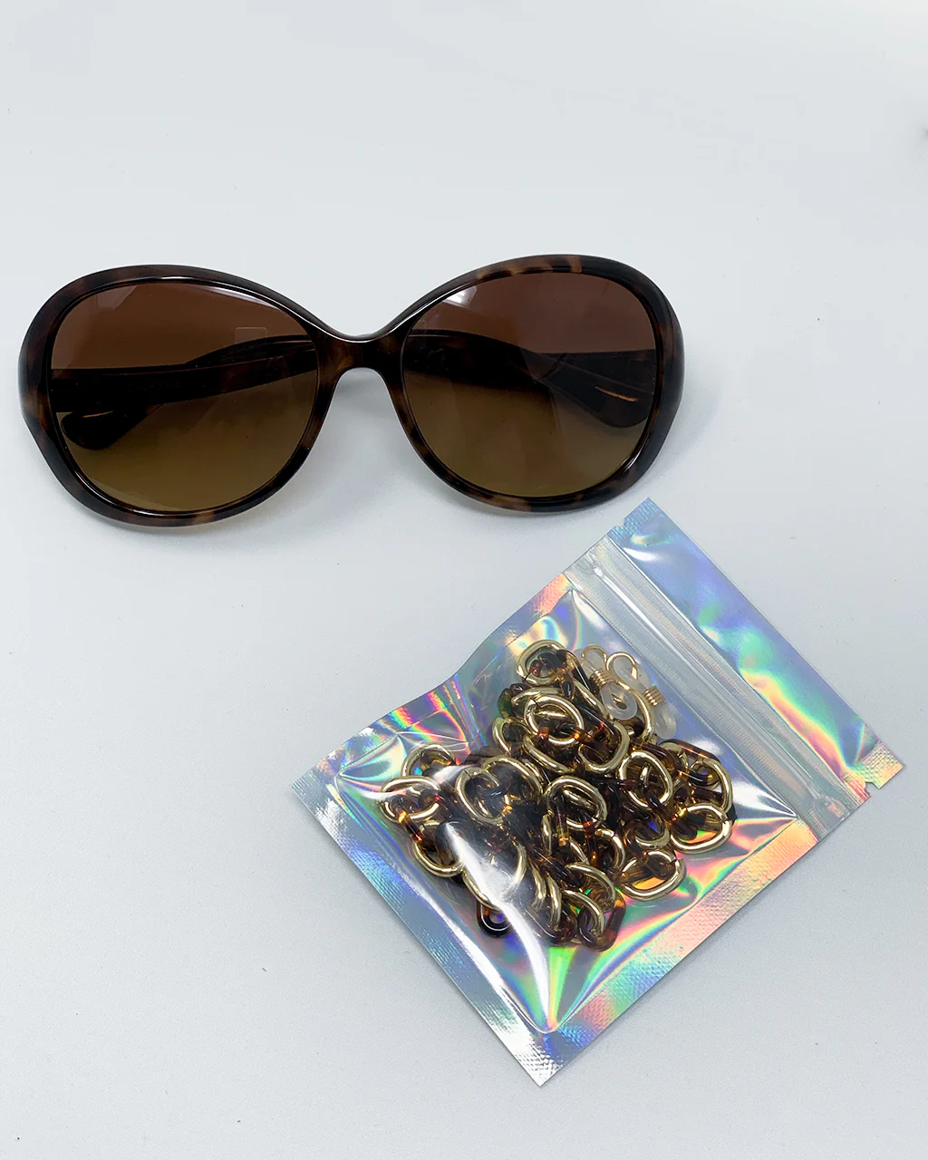 Chunky Resin Convertible Necklace Face Cover / Glasses Chain - Image 7
