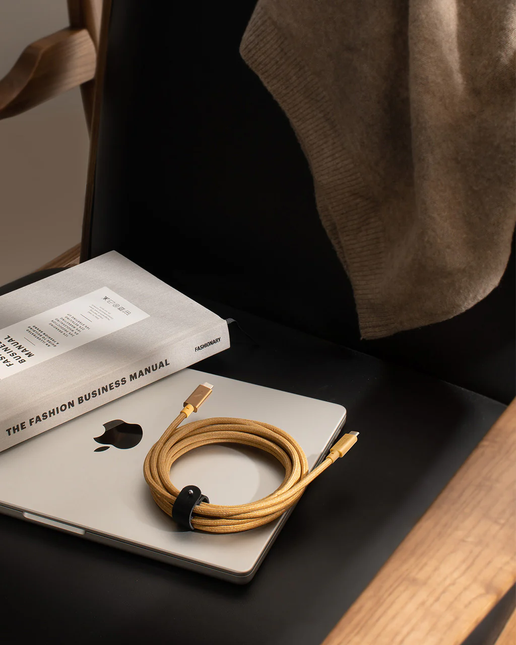 Native Union Belt Cable Pro 240W (USB-C TO USB-C) - Image 5