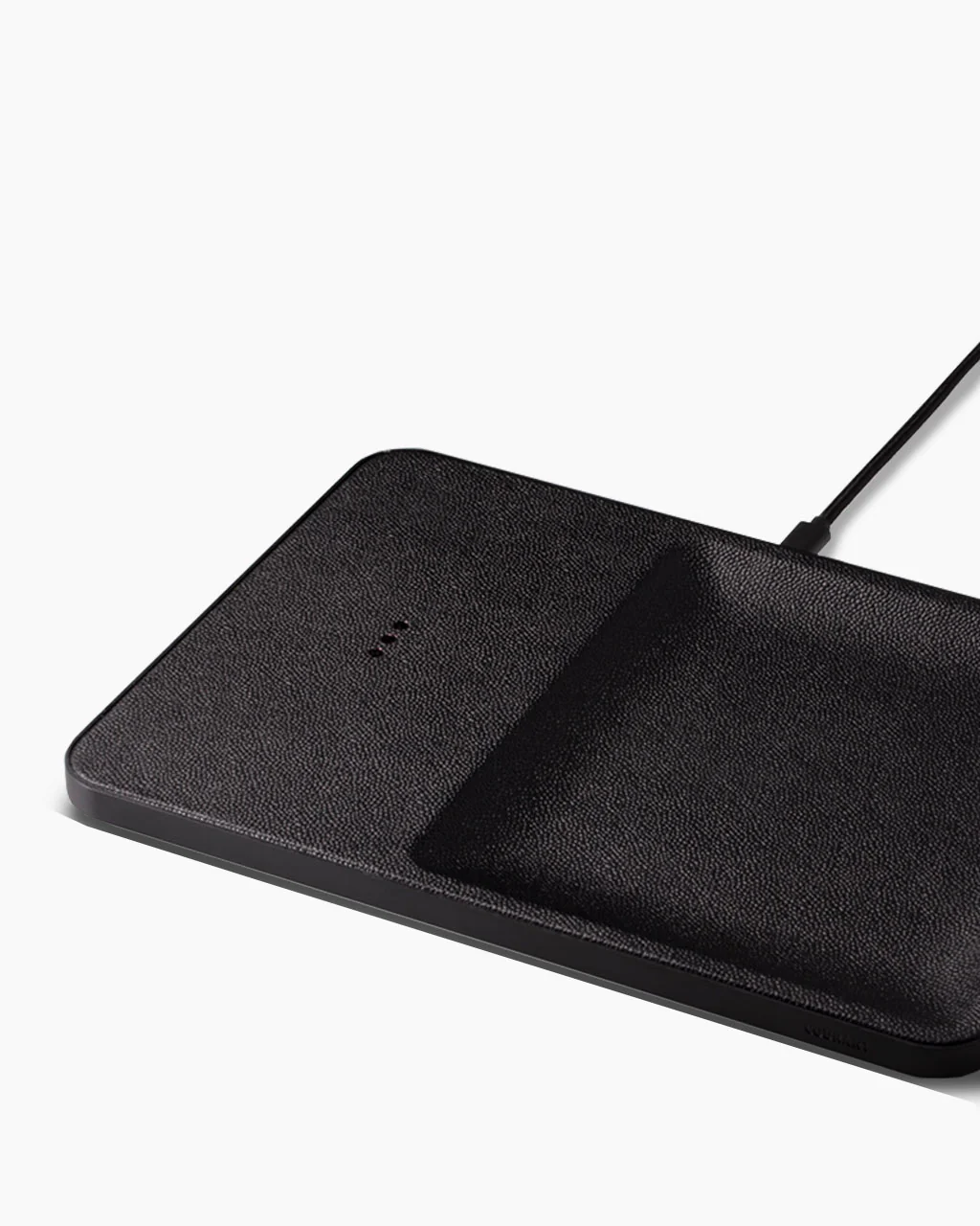 Courant Catch:3 Wireless Charger - Image 7