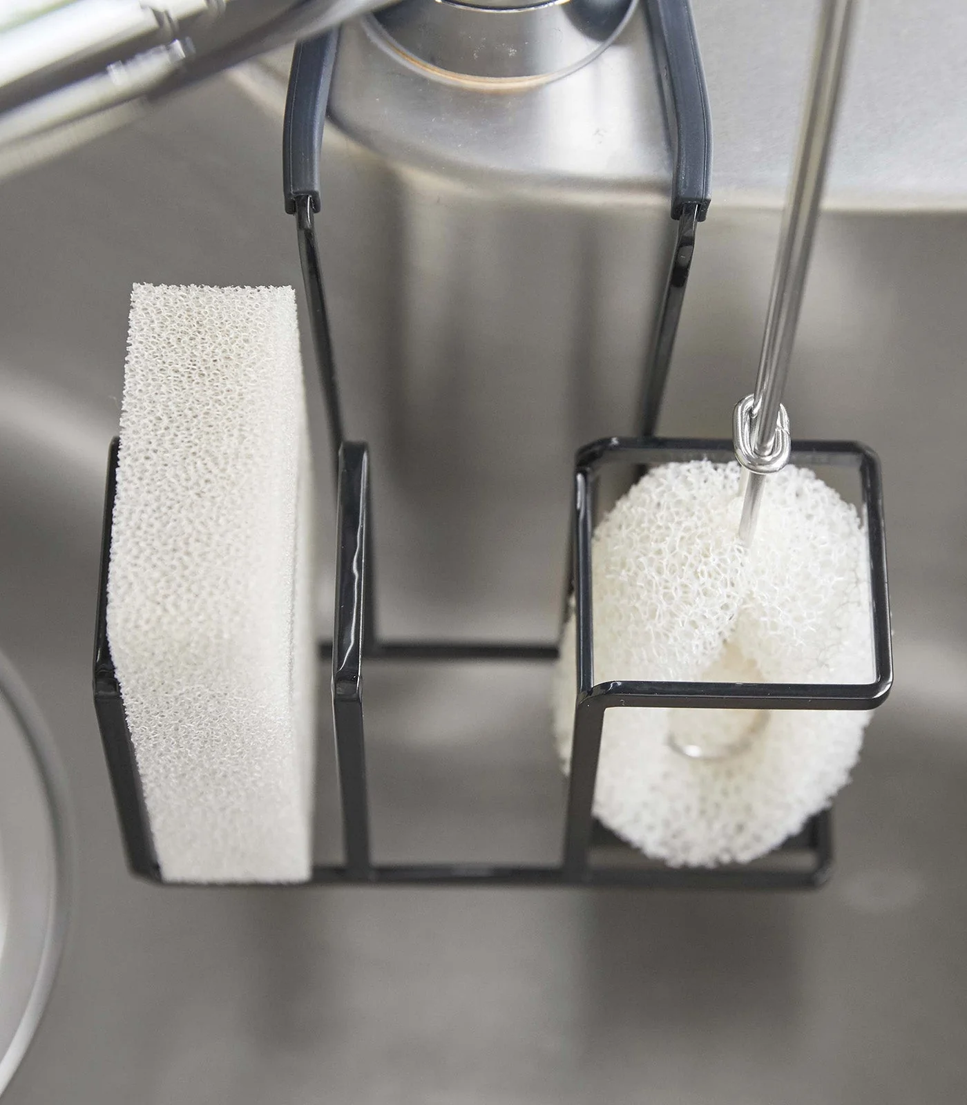 Yamazaki Home Faucet-Hanging Sponge and Brush Holder - Image 11