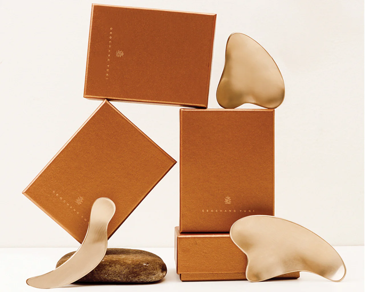 GeoChang Yugi Rose Gua Sha - Image 3