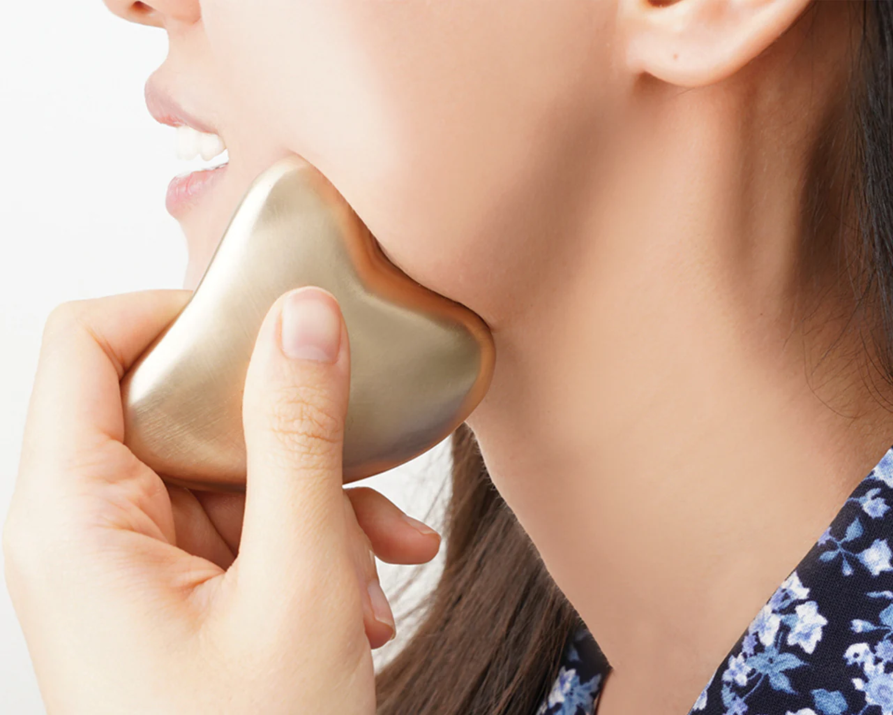 GeoChang Yugi Rose Gua Sha - Image 6