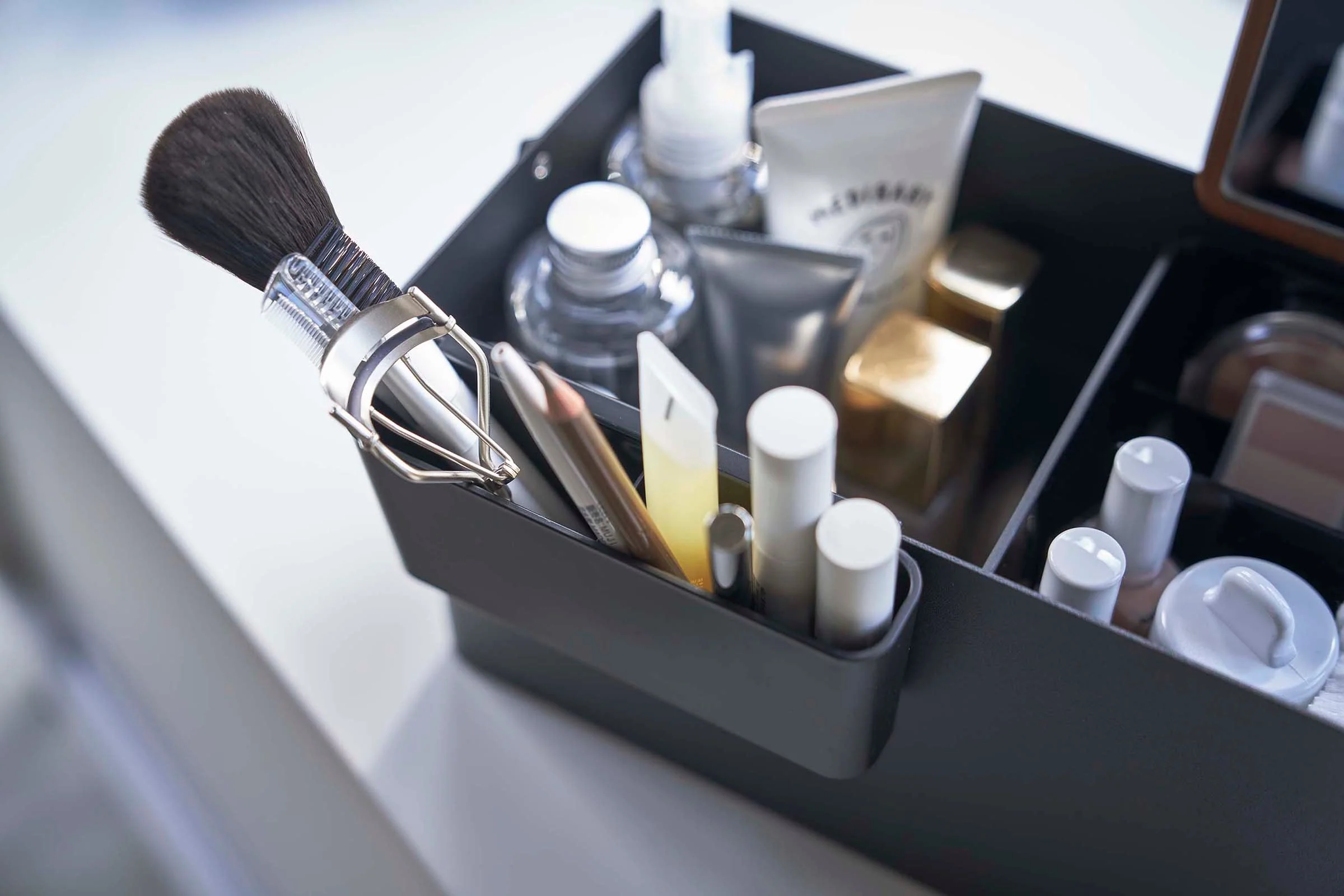 Yamazaki Home Makeup Organizer with Mirror - Image 11