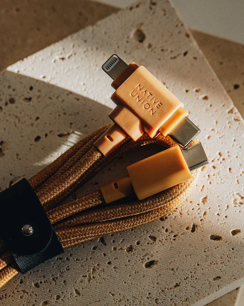 Native Union Belt Cable Duo 5ft (USB-C to C/L) - Image 3