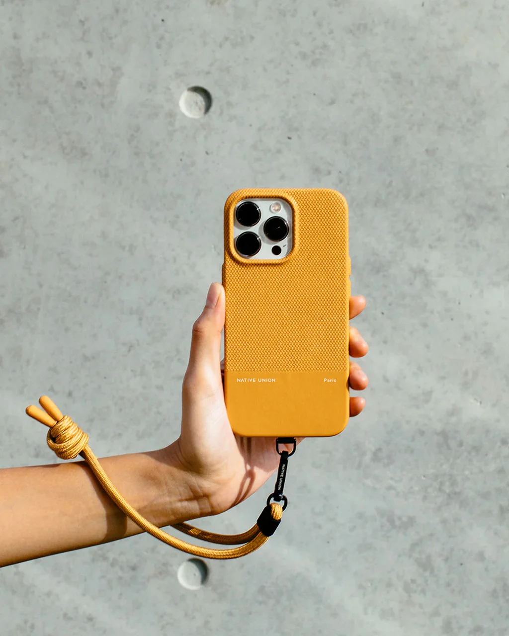 Native Union (Re)Classic Case for iPhone 15Pro Max - Image 12