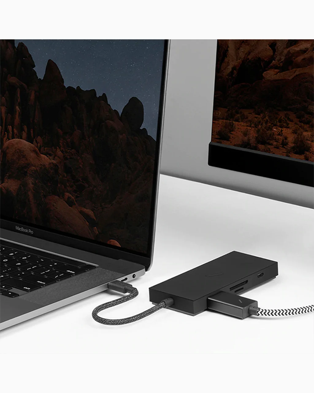 Native Union Type-C Smart Hub – 7-in-1 Adapter - Image 7