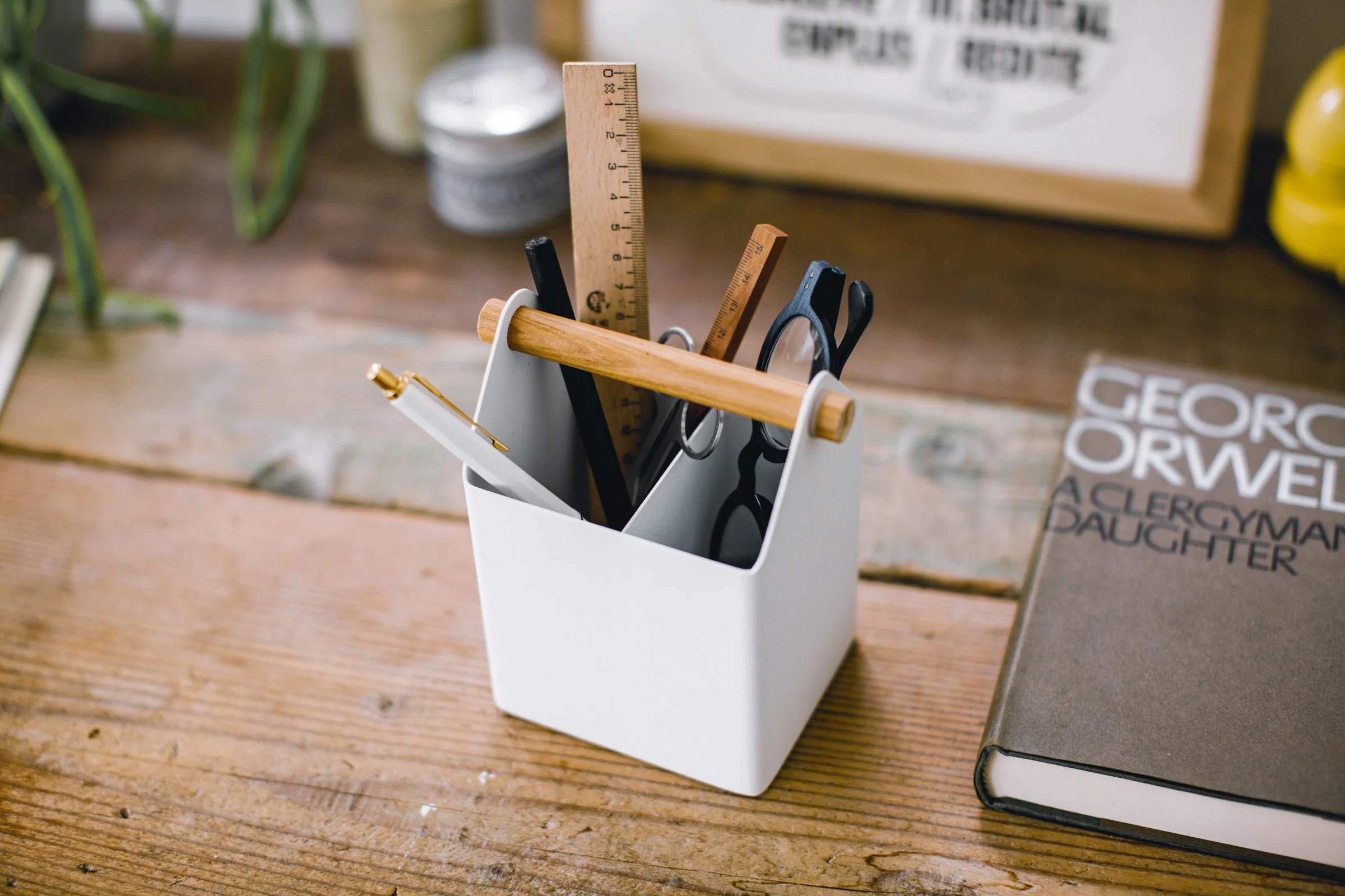 Yamazaki Home Small Pen and Desk Organizer - Image 3