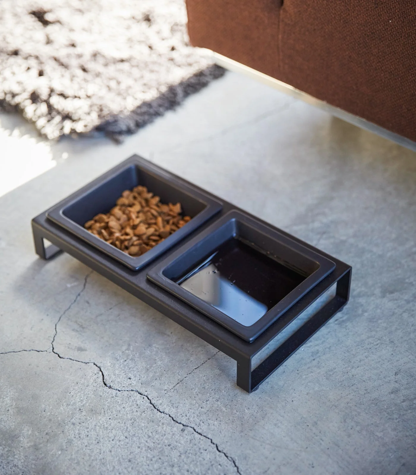 Yamazaki Home Pet Food Bowl - Image 8
