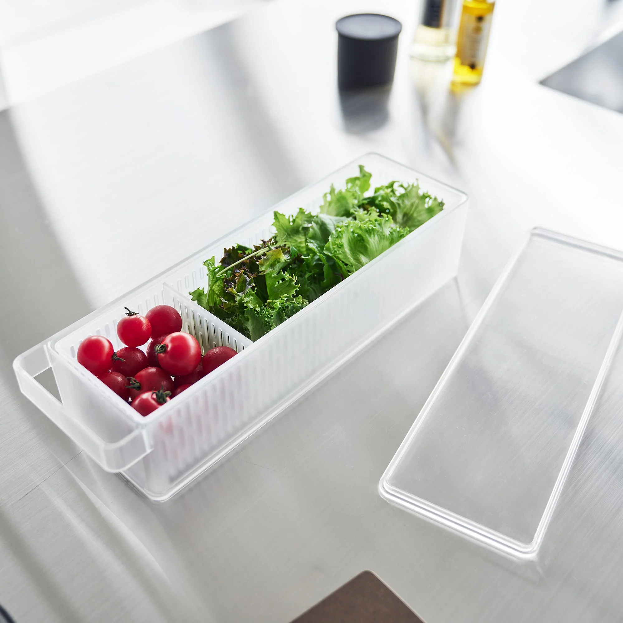 Yamazaki Home Refrigerator Colander with Lid and Divider