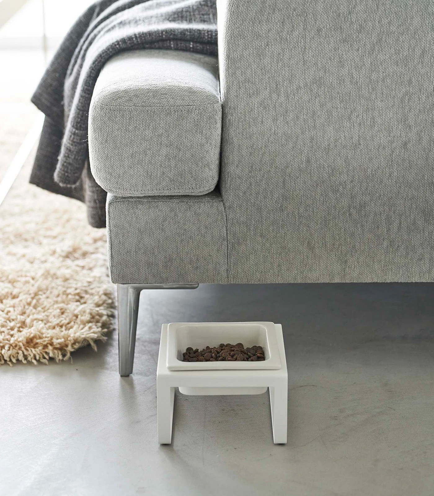 Yamazaki Home Single Pet Food Bowl - Image 3
