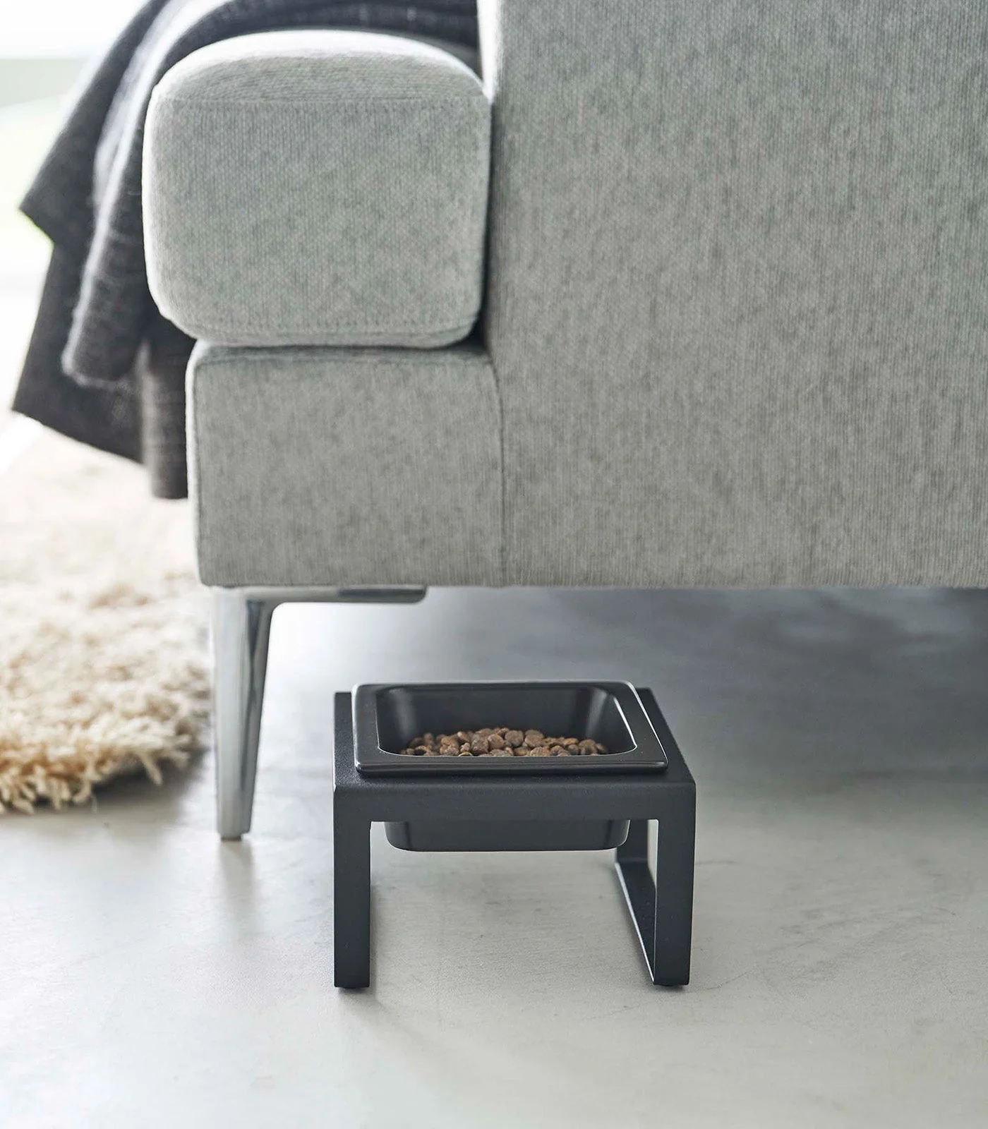 Yamazaki Home Single Pet Food Bowl - Image 9