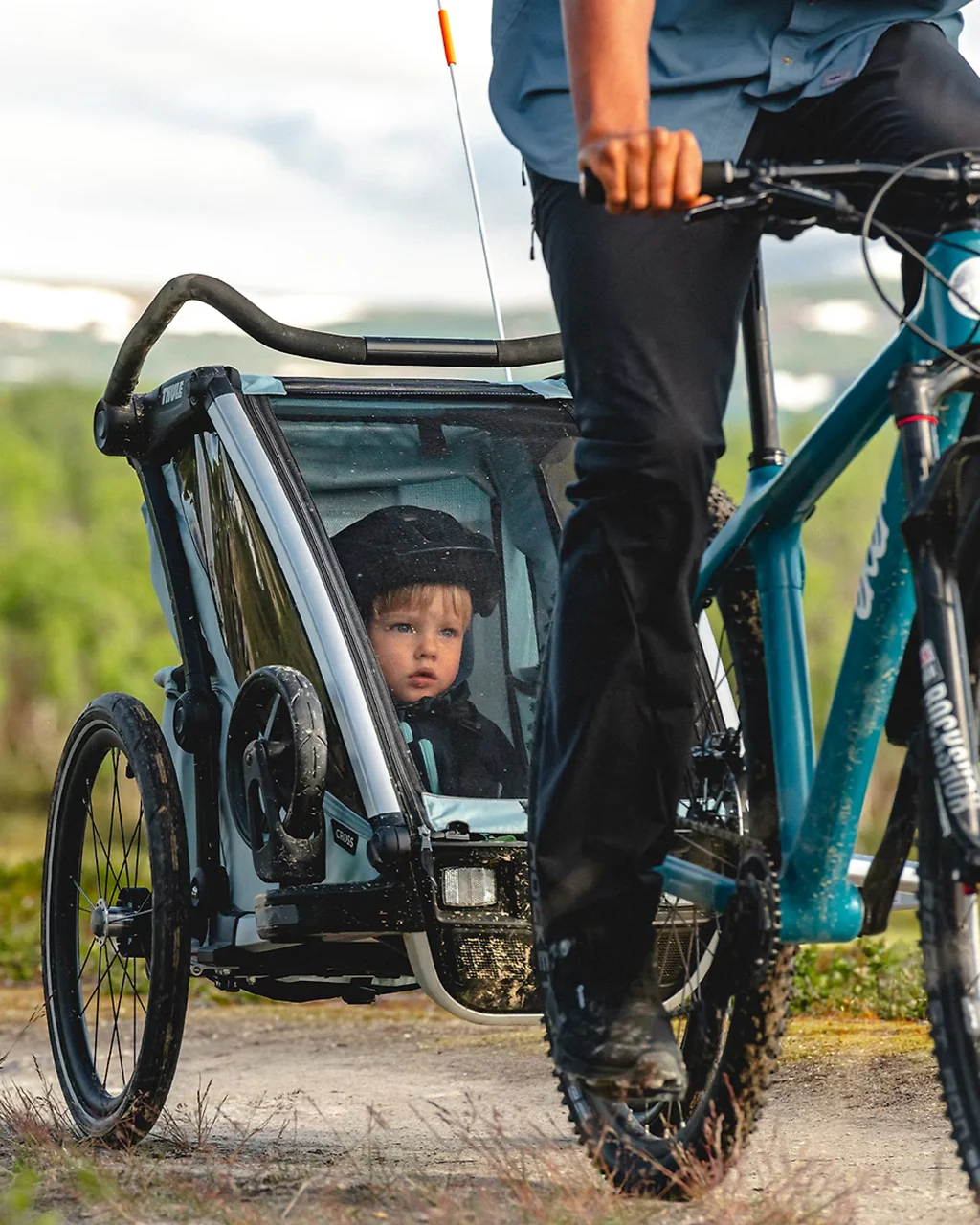 Thule Chariot Cross 1-Seat Multisport Bike Trailer - Image 6