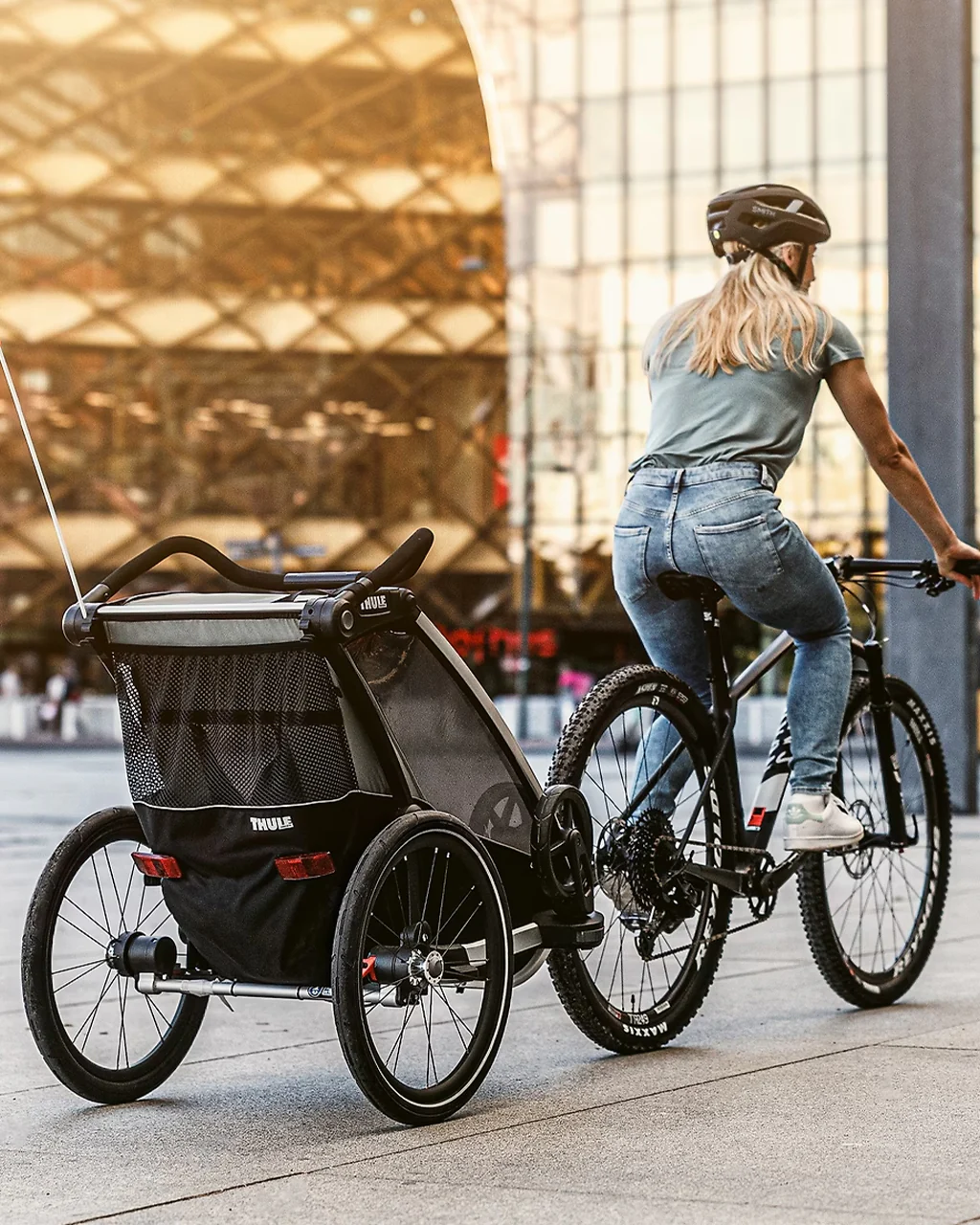 Thule Chariot Lite 1-Seat Multisport Bike Trailer - Image 2