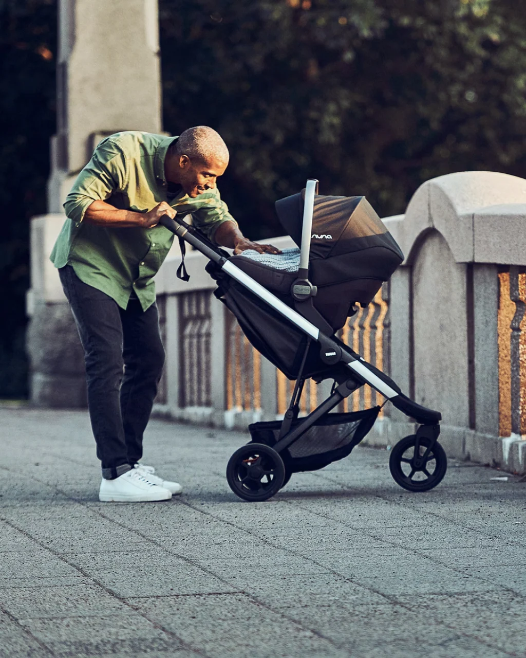 Thule Spring City Stroller - Image 8