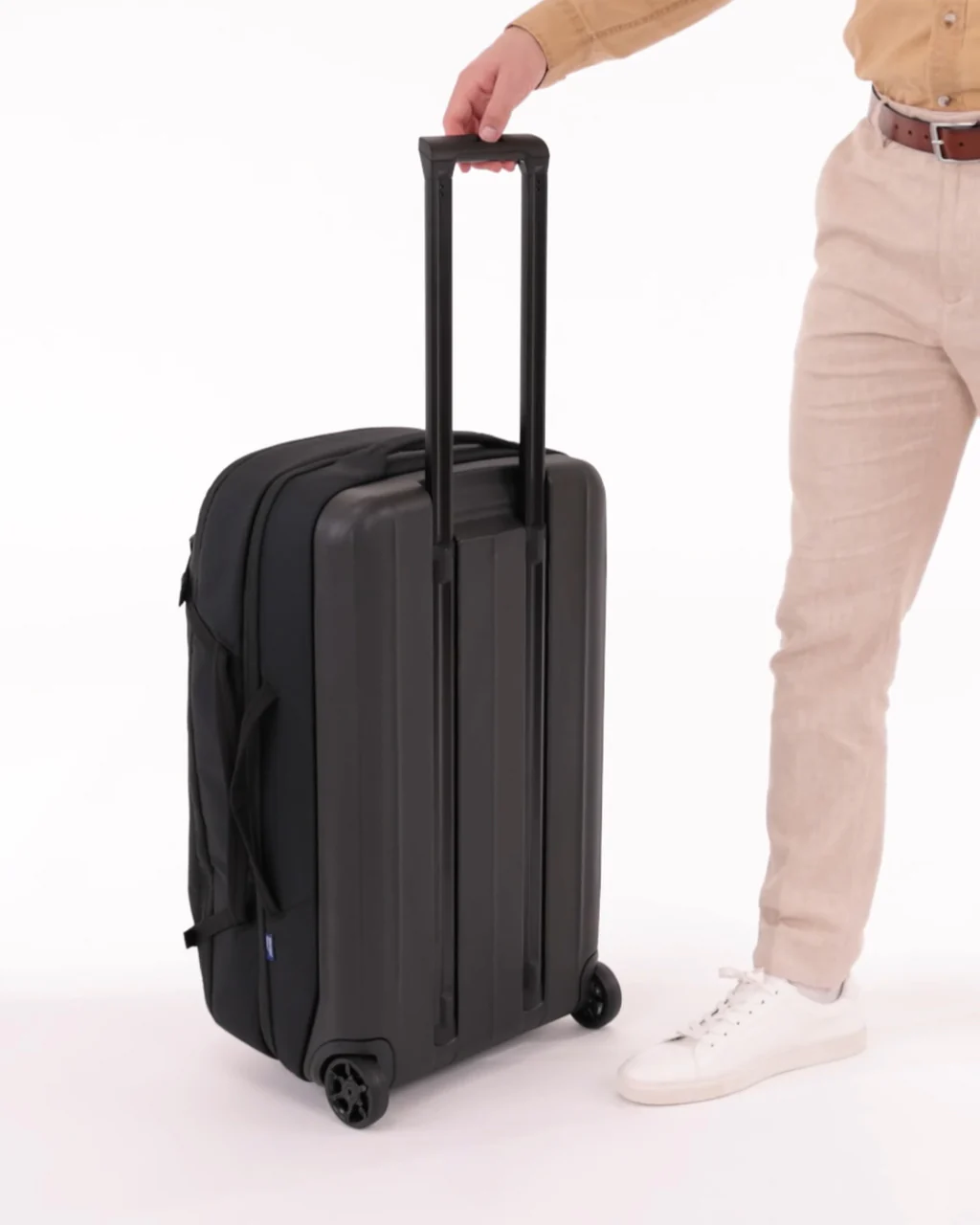 Thule Subterra 2 Wheeled Duffel - Image 11
