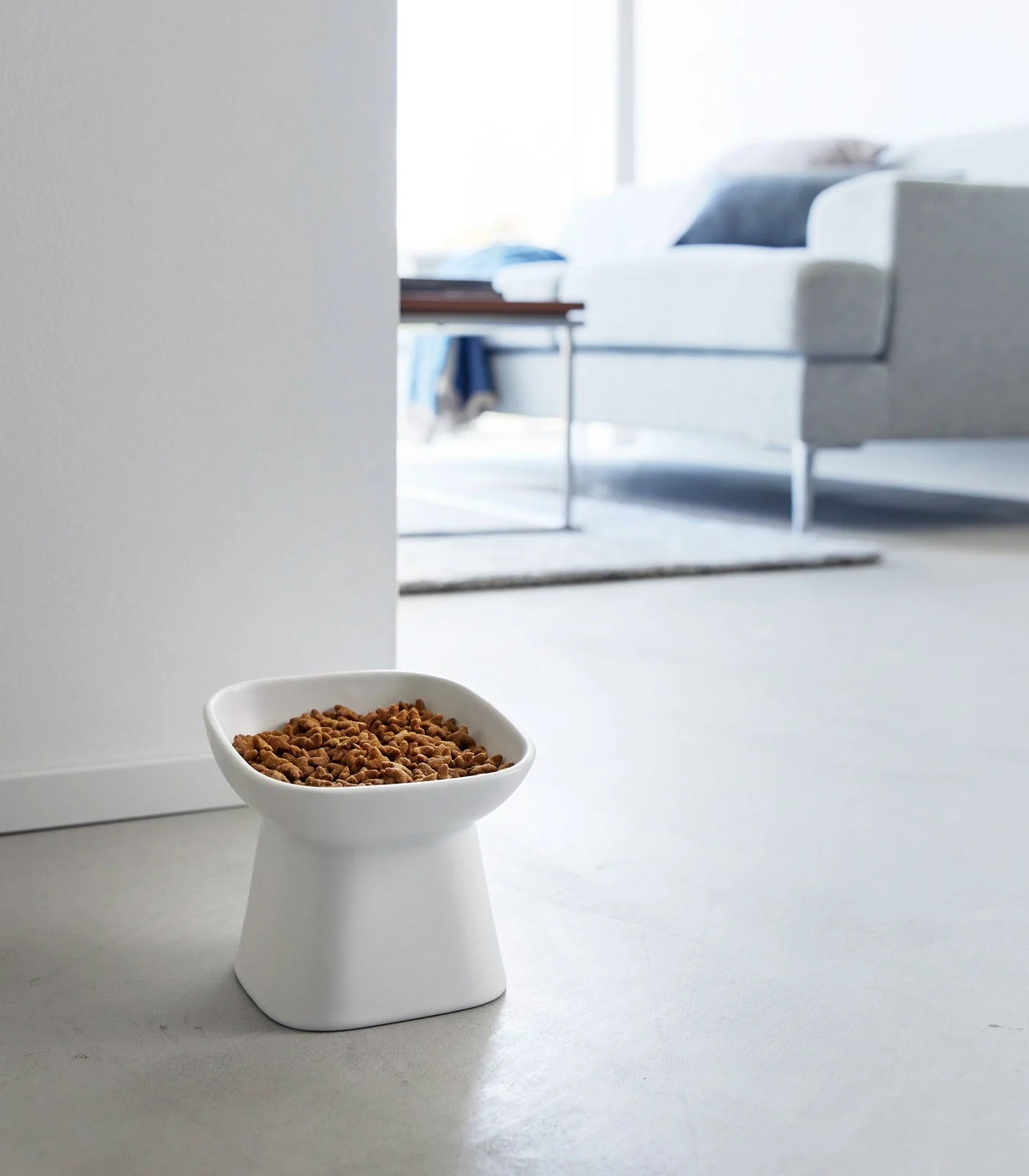 Yamazaki Home Tilted Pet Food Bowl - Image 2
